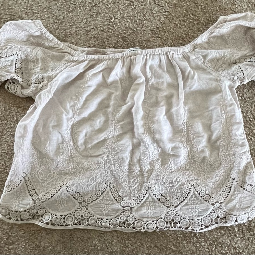 American Eagle White Lace Off-Shoulder Top